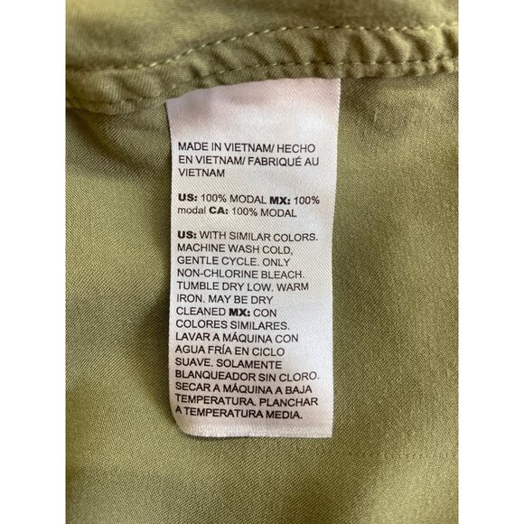 Chicos Womens ButtonUp Shirt Small Size 0 Olive Green Front Pockets Cabincore - Picture 4 of 8
